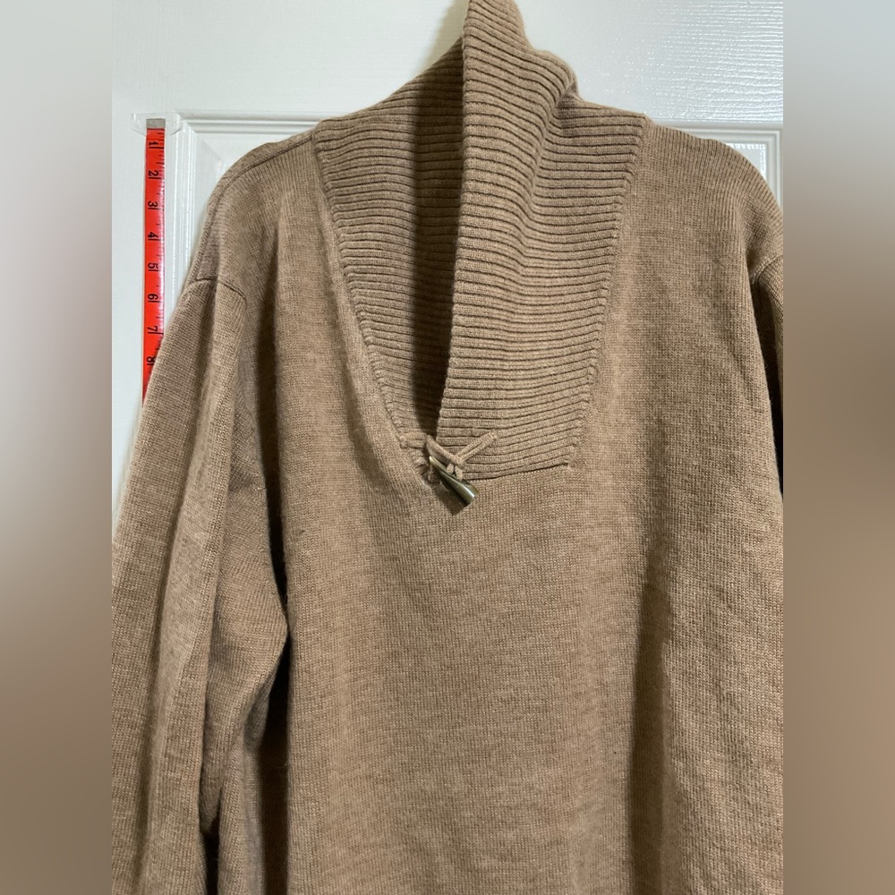 Men’s Rochester Tan Wool Sweater - Picture 4 of 11